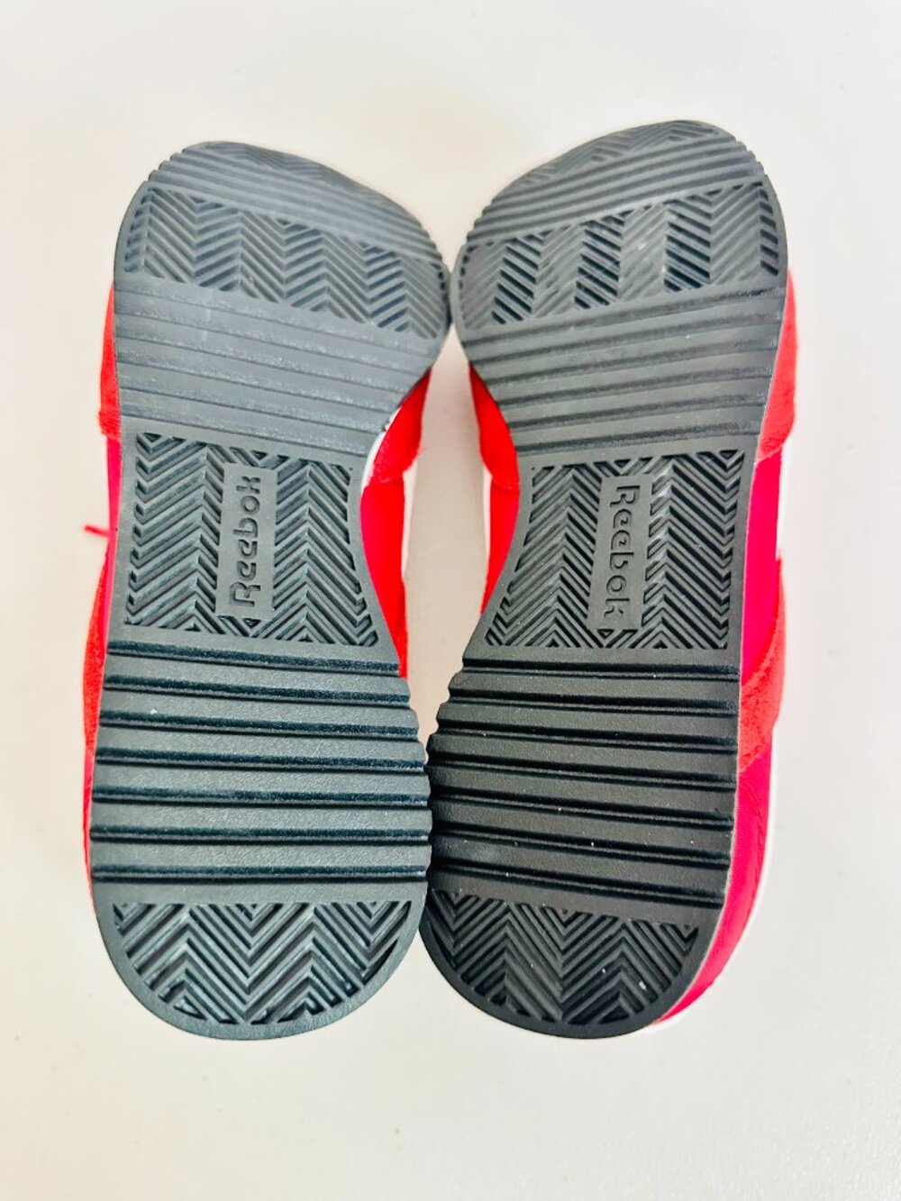 NEW REEBOK RED AND WHITE ORTHOLITE COURT FLEX SNEAKERS SIZE 9 - Picture 5 of 10